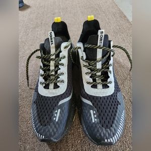 Sorel Size 11 Men's Tennis Shoe